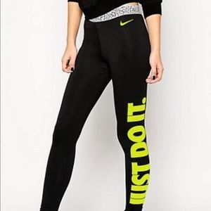 Nike workout leggings